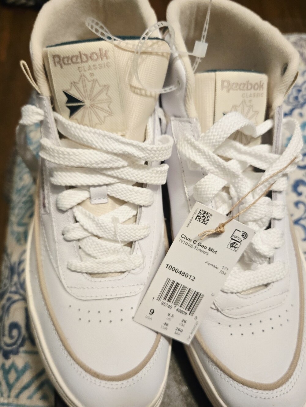 Reebok Club C Geo Mid Womens Size 9